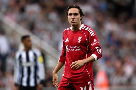 安东尼,戈登欧冠闪,独占鳌头携,开云体育官网,开云体育app,开云体育下载,开云官网