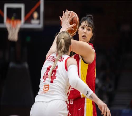 維克托獨攜,三冠,星光閃耀舞,开云体育官网,开云体育app,开云体育下载,开云官网